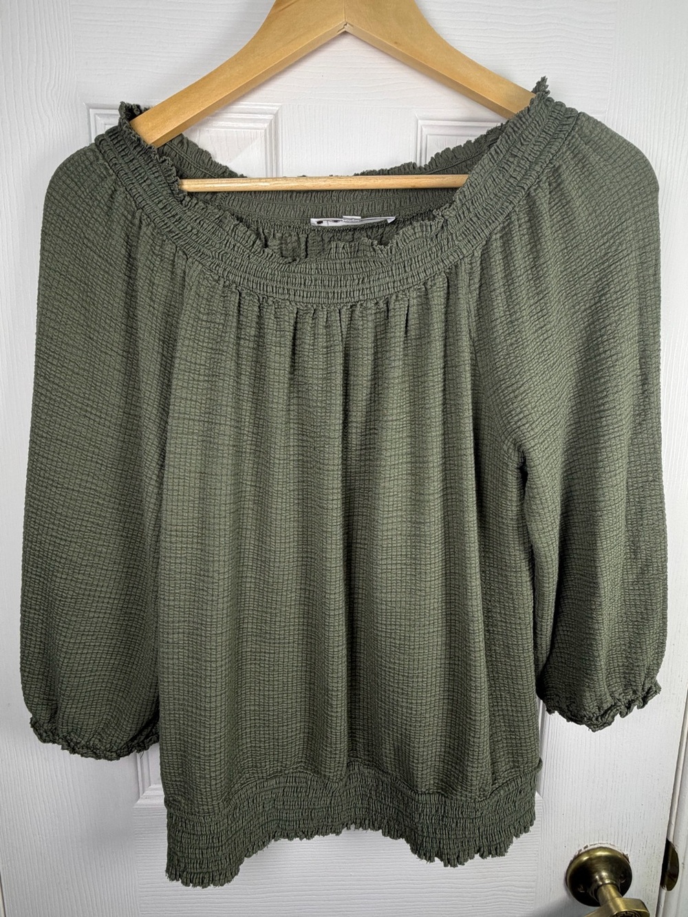 Cleo Olive Green Smocked Off Shoulder Blouse Women's M Boho Cottagecore Peasant